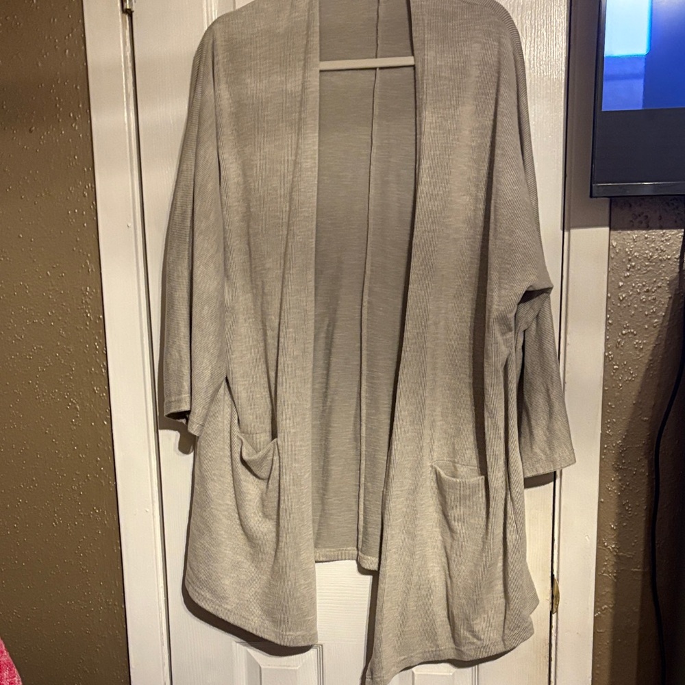 DONNI Gray Cardigan Sweater Minimalist Design